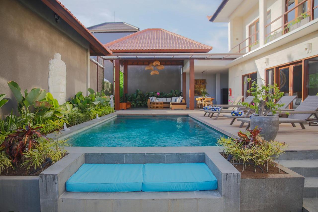 อูวู วิลลา Villa ชังกู ภายนอก รูปภาพ